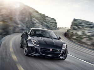 יגואר 2015 F-Type R Coupe - רכב יוקרה למכירה